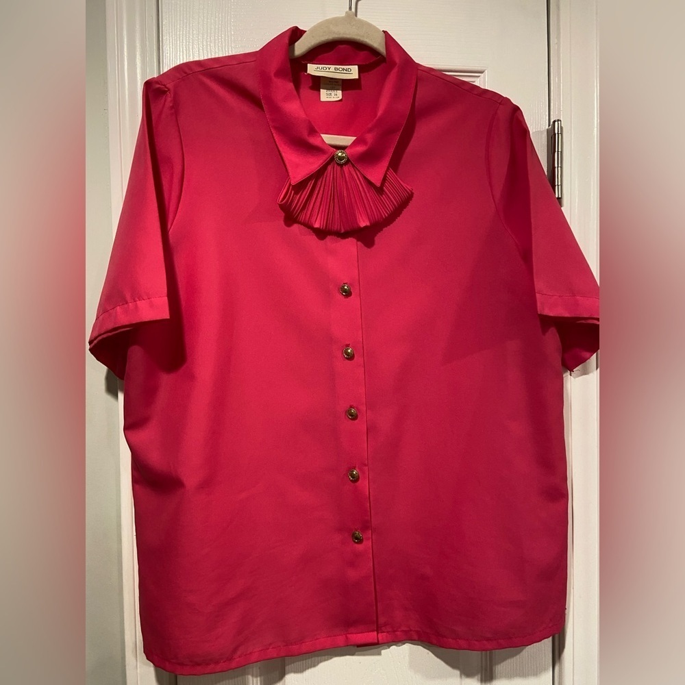 VTG Judy Bond Size 16 Hot Pink Gold Button Ruffle Collar Short Sleeve Top